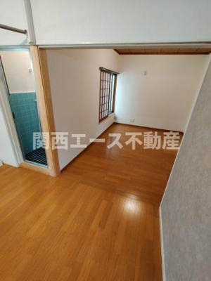  | 東石切町３丁目貸家