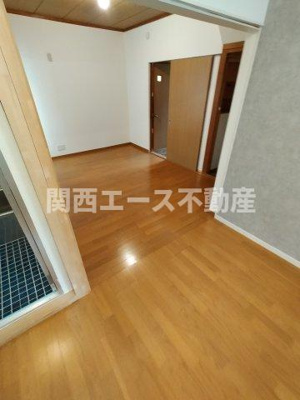  | 東石切町３丁目貸家