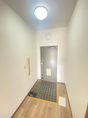 【玄関】 | シティコート曽根東町4番館