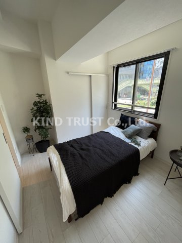 レクシア天神西町の洋室|使い勝手のいい洋室です