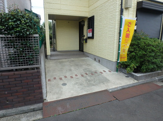 敷地内駐車場(空き要確認)