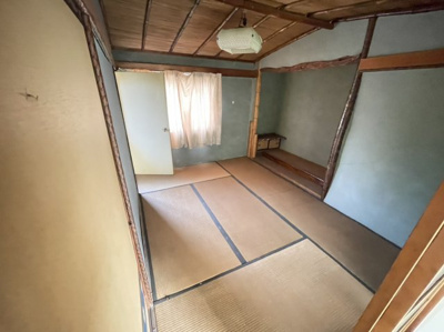 【和室】 | 中古戸建　岩国市由宇町南３丁目 | 柔らかい畳が心地よい和室