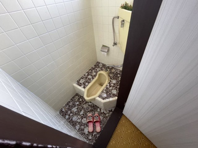 【トイレ】 | 中古戸建　岩国市由宇町南３丁目 | 和室トイレになります。