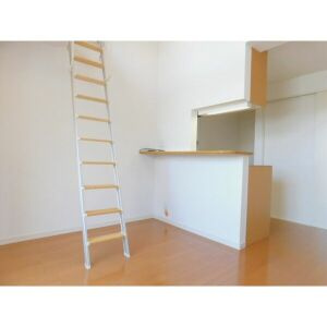 【内装】 | Forest court Sanpon
