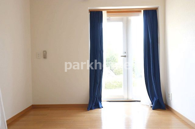 アストーレ青柳の洋室