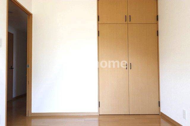 アストーレ青柳の洋室