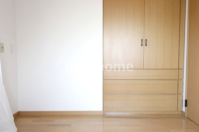 アストーレ青柳の洋室