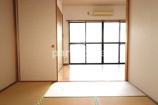 カーサNAKANOの和室|フローリングだけでなく、和室もあります