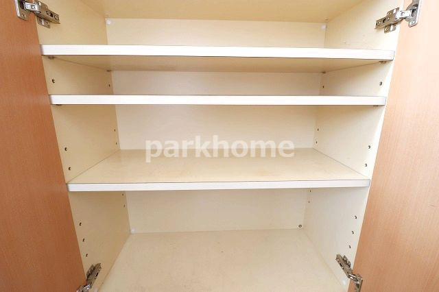 カーサNAKANOの収納|こまごまとしたものを収納できそうですね