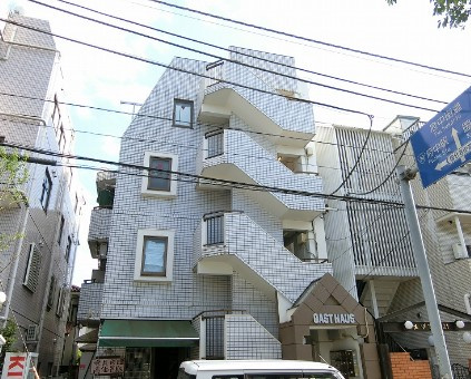ガストハウス府中の外観
