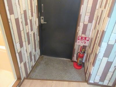アルティスタ姉小路の玄関