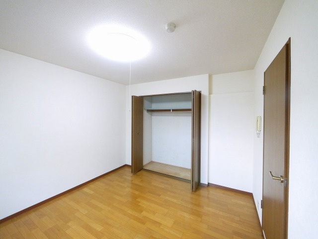 杉ヶ町北ビルの洋室|きれいな洋室です