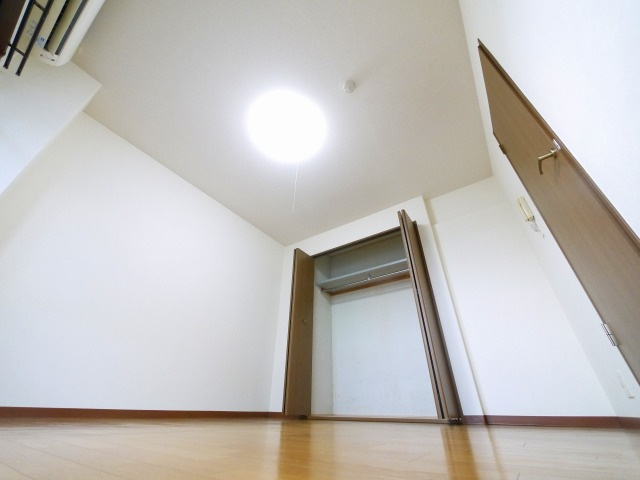 杉ヶ町北ビルの居間・リビング|こちらの居間で趣味の時間をお楽しみください