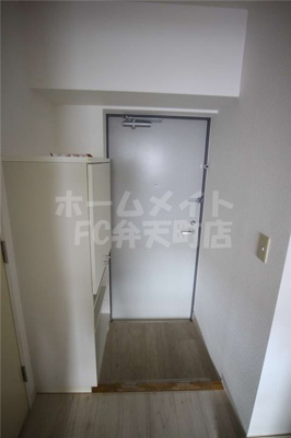 【玄関】 | ハーバーハウス大阪 | 収納もある玄関です