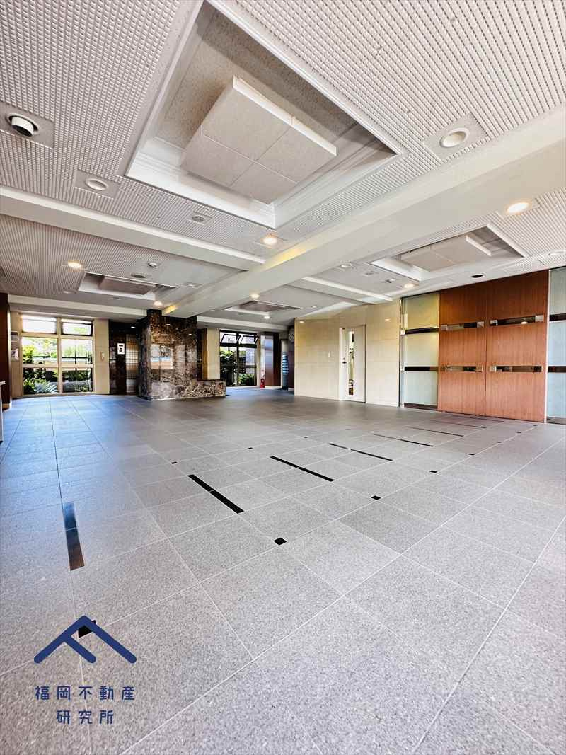 アプローズ南福岡駅のエントランス