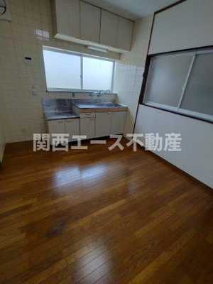  | 北条４丁目貸家