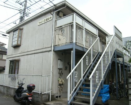 ファミーユ国分寺のエントランス