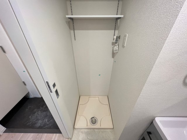 セレニテ本町東リアンの洗面所