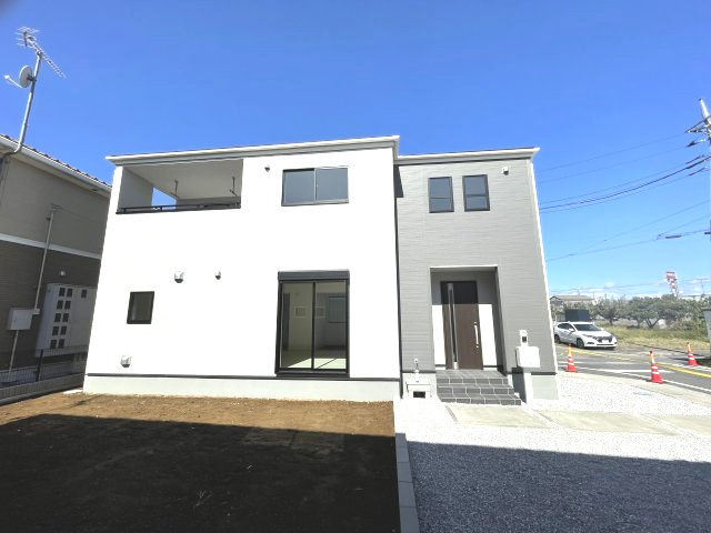 藤岡市藤岡第32（全1棟）1号棟の外観|きれいな外観です