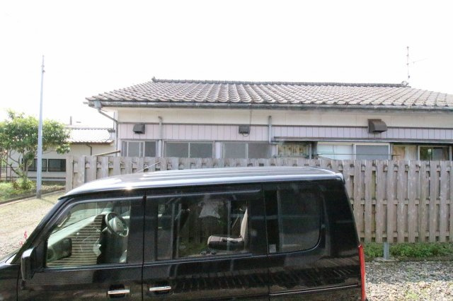 倉内貸家の外観