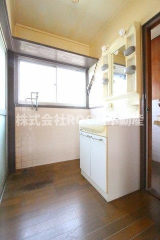 倉内貸家の居間・リビング