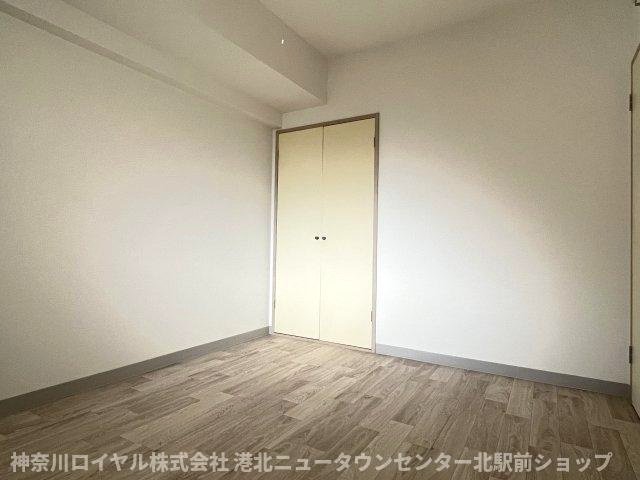 【寝室】