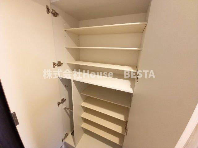 プレサンス　ハーバーランド　アンド・シーの収納