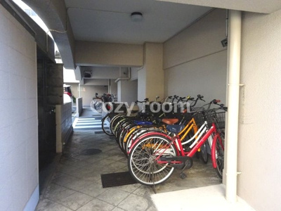 【その他共用部分】 | 進和江坂アーバンライフ | 駐輪場です