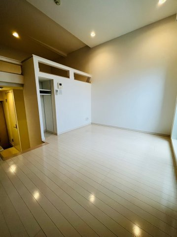 仲介手数料0円！！H&S黒川の居間・リビング