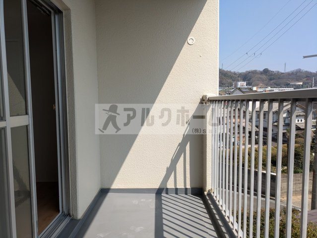 メゾン上市のバルコニー