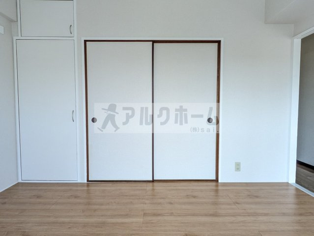 メゾン上市の寝室|メゾン上市（JR柏原駅）