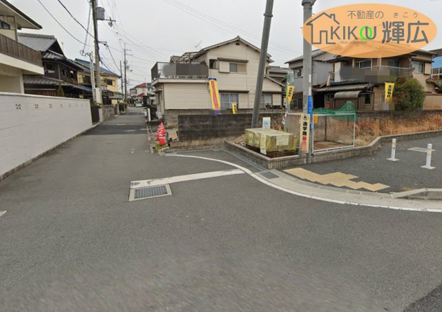加古郡稲美町六分一　土地の前面道路含む現地写真