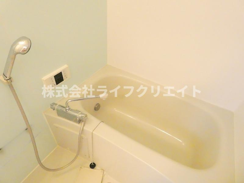 グリーンヒル北八の浴室