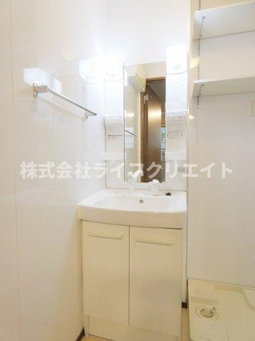 グリーンヒル北八の洗面所