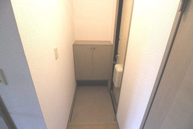 サンウイング【キャッシュバック対象物件】の内装|明るい室内です