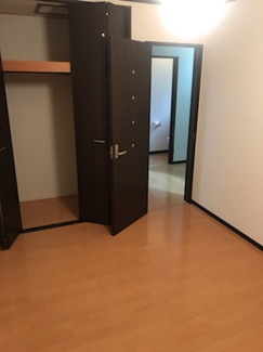 【洋室】 | 富田林市山中田町戸建