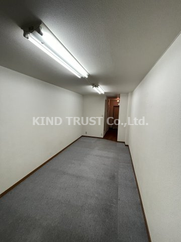 サンウイング南森町の居間・リビング|おしゃれなリビングです