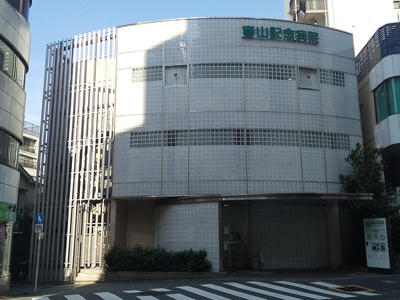 春山記念病院まで210ｍ