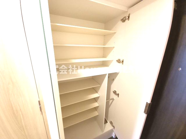 プレサンス　ハーバーランド　アンド・シーの収納