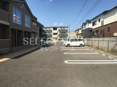 【駐車場】 | ＫＥＮ１０ＳＱＵＡＲＥⅣ | 駐車場完備です