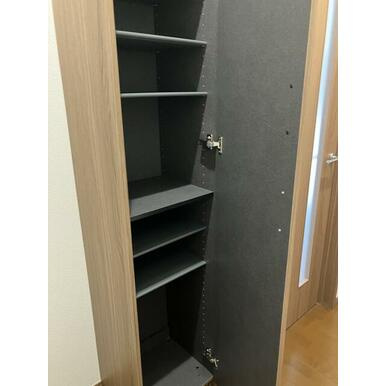 熊本市南区野口２丁目のアパートの玄関
