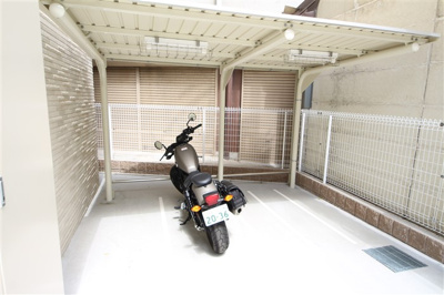 【駐車場】 | スプランディッドキャトル