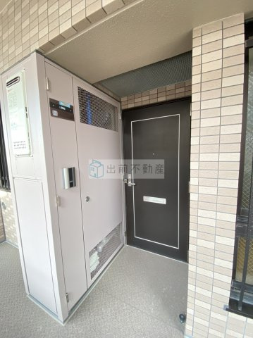 エミネンス滝野川の玄関