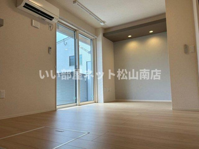 【居間・リビング】 | ラウレア