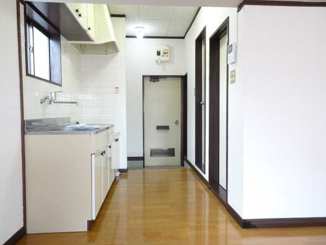 ハウスパインヒルⅡのキッチン