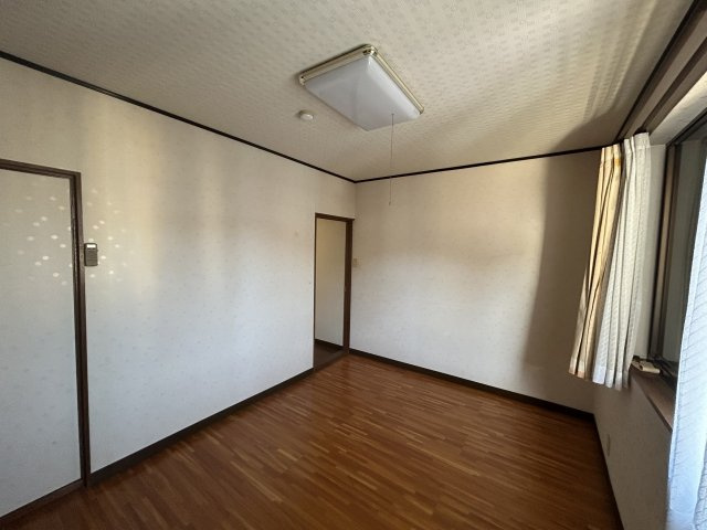 和歌山市関戸4丁目・中古戸建・113970の洋室