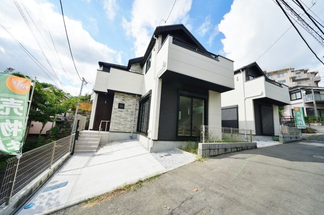 【保土ヶ谷区桜ヶ丘2丁目2-30全２棟新築戸建て２号棟】★仲介手数料無料★（桜台小学校・岩崎中学校）の外観