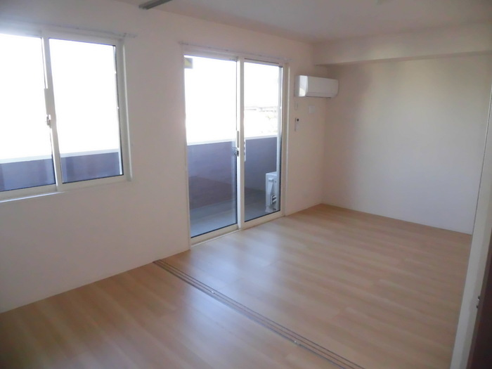 熊本市西区蓮台寺２丁目のアパートのバルコニー