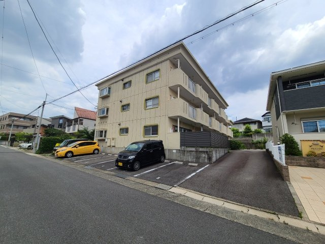 代万ビル