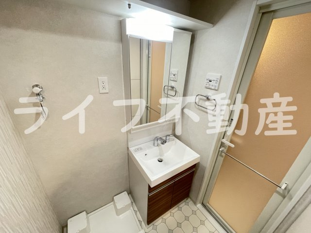 セイワパレス深江南の独立洗面台